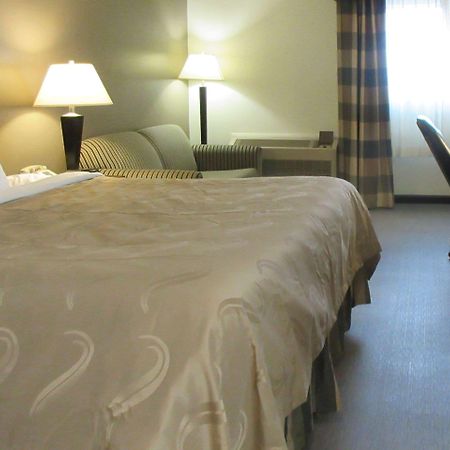 Quality Inn Лонгмънт Екстериор снимка
