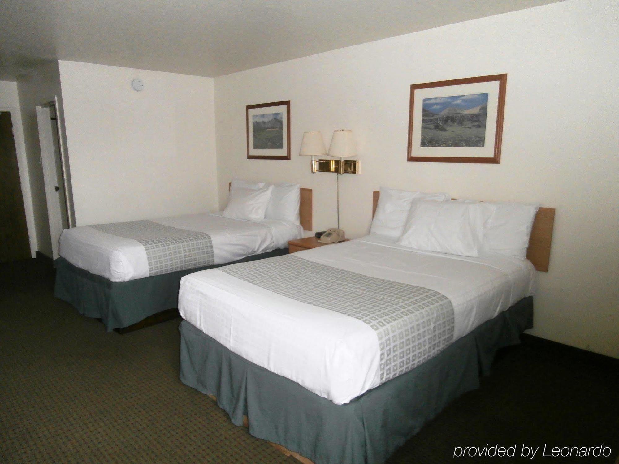 Quality Inn Лонгмънт Екстериор снимка